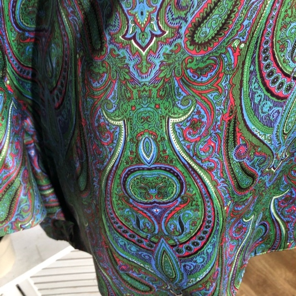 Paisley V Neck Dress with Jewel Details - Picture 10 of 12